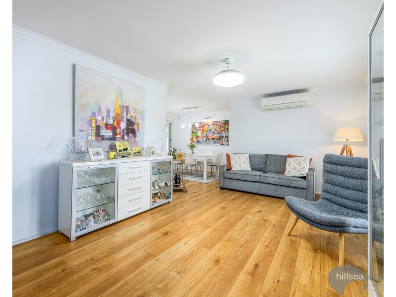 235 Mildura Drive, Helensvale QLD 4212