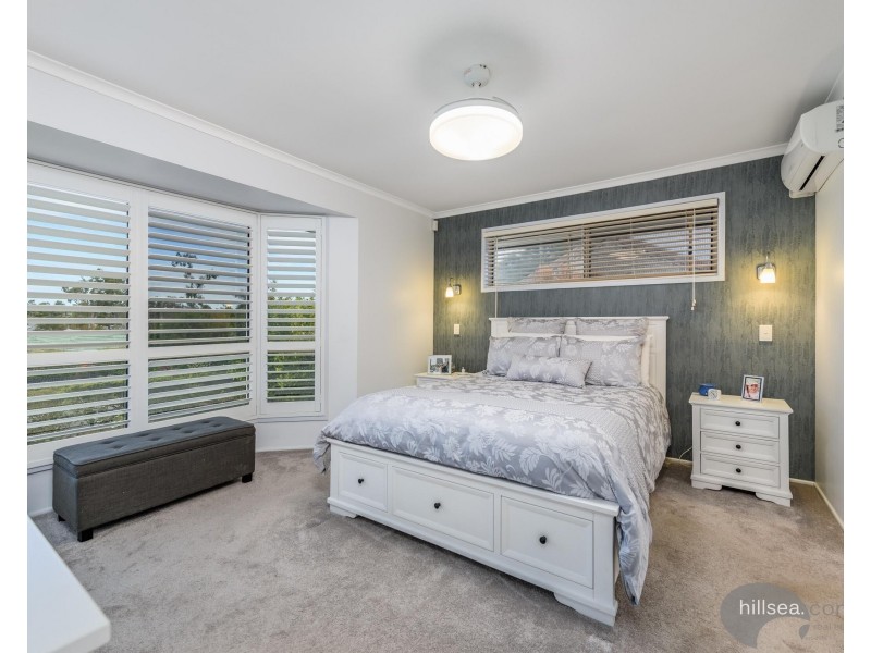 235 Mildura Drive, Helensvale QLD 4212