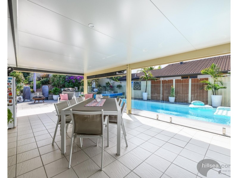 235 Mildura Drive, Helensvale QLD 4212