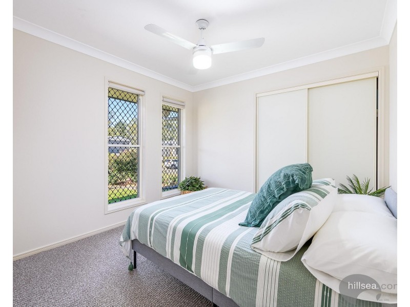 11 Kenross Close, Gleneagle QLD 4285