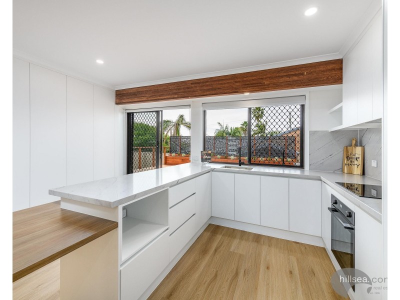 2/6 Boea Street, Arundel QLD 4214