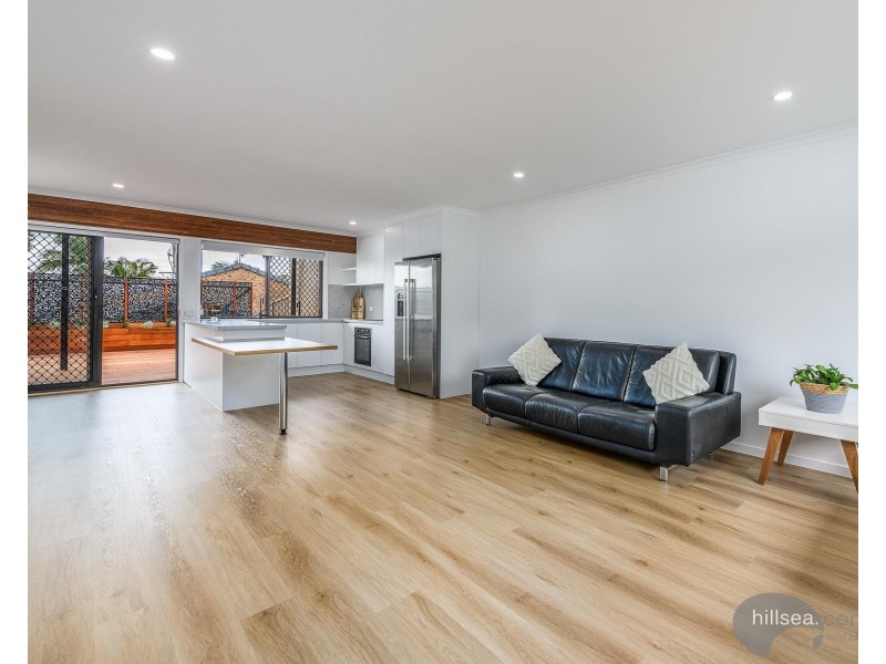 2/6 Boea Street, Arundel QLD 4214