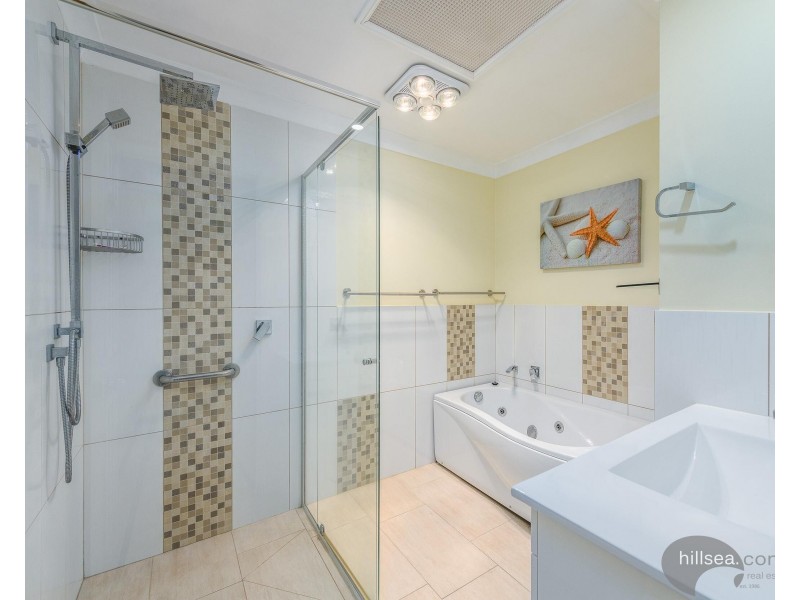12/425 Oxley Drive, Runaway Bay QLD 4216