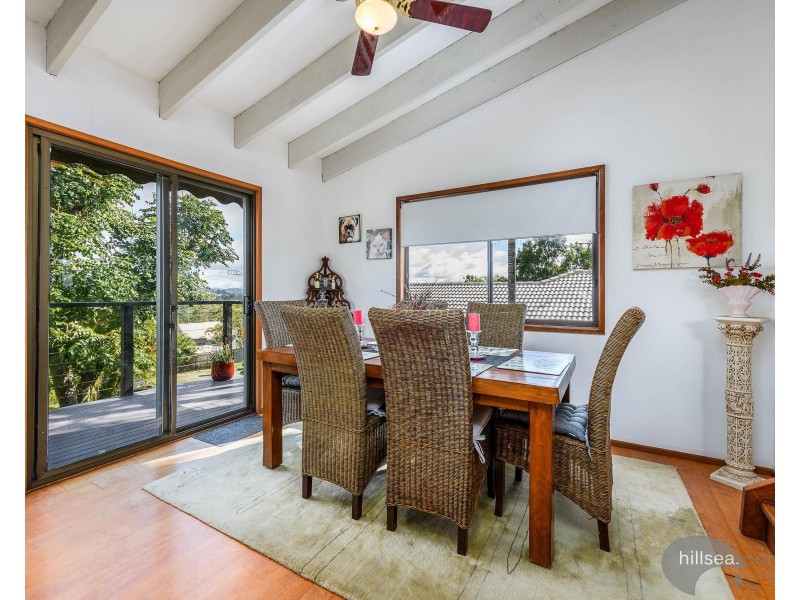 6 Dubbo Court, Helensvale QLD 4212