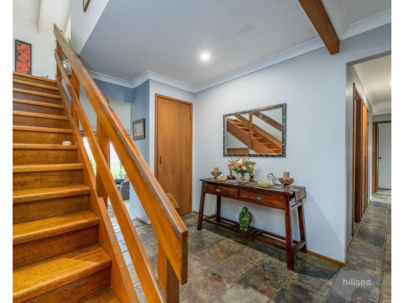 6 Dubbo Court, Helensvale QLD 4212