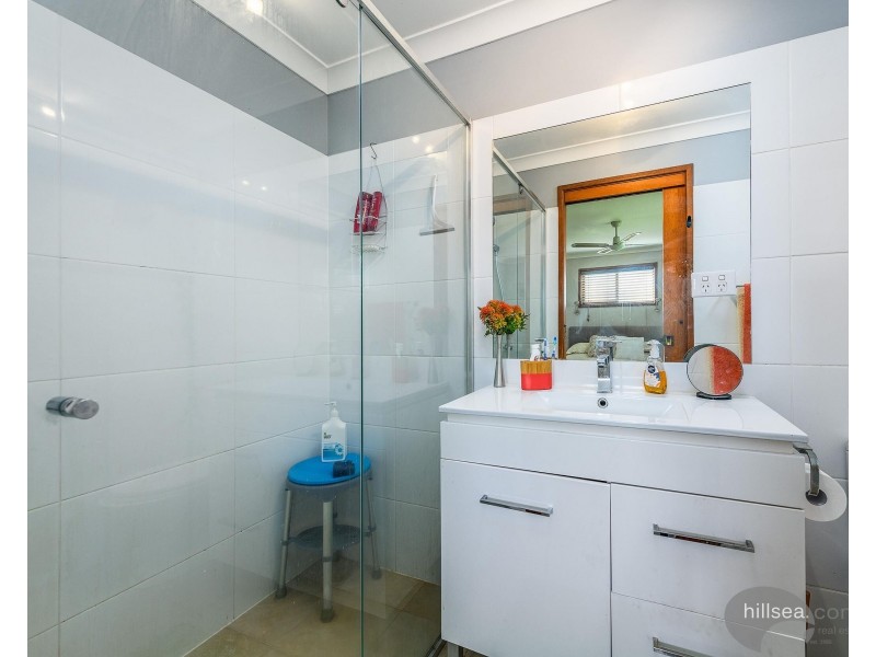 6 Dubbo Court, Helensvale QLD 4212