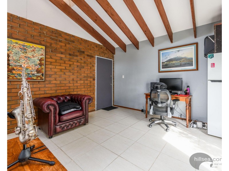 6 Dubbo Court, Helensvale QLD 4212