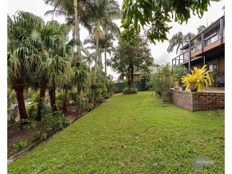 6 Dubbo Court, Helensvale QLD 4212