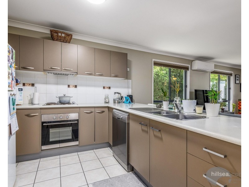 13 Napier Court, Pacific Pines QLD 4211