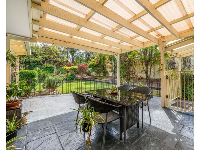 237 Mildura Drive, Helensvale QLD 4212