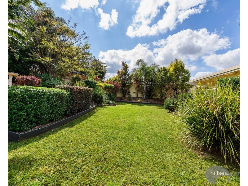 237 Mildura Drive, Helensvale QLD 4212