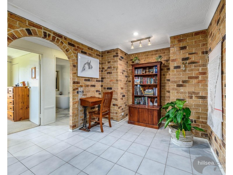 9 Otford Place, Helensvale QLD 4212