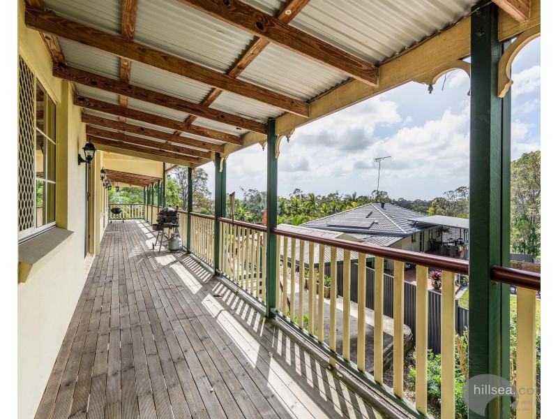 18 Camden Court, Helensvale QLD 4212