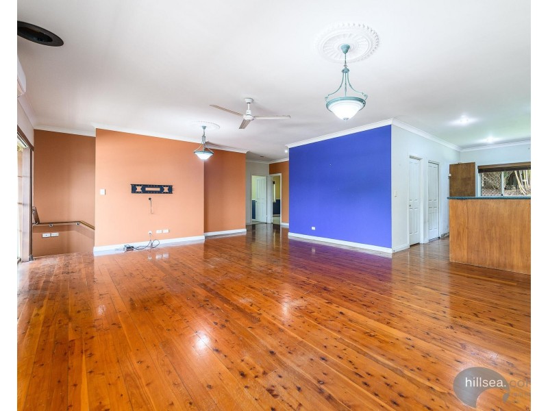 18 Camden Court, Helensvale QLD 4212