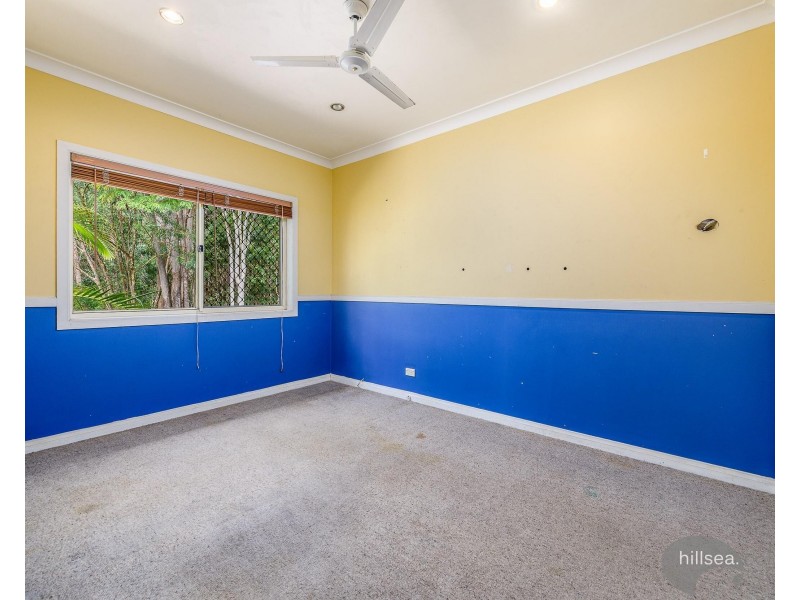 18 Camden Court, Helensvale QLD 4212