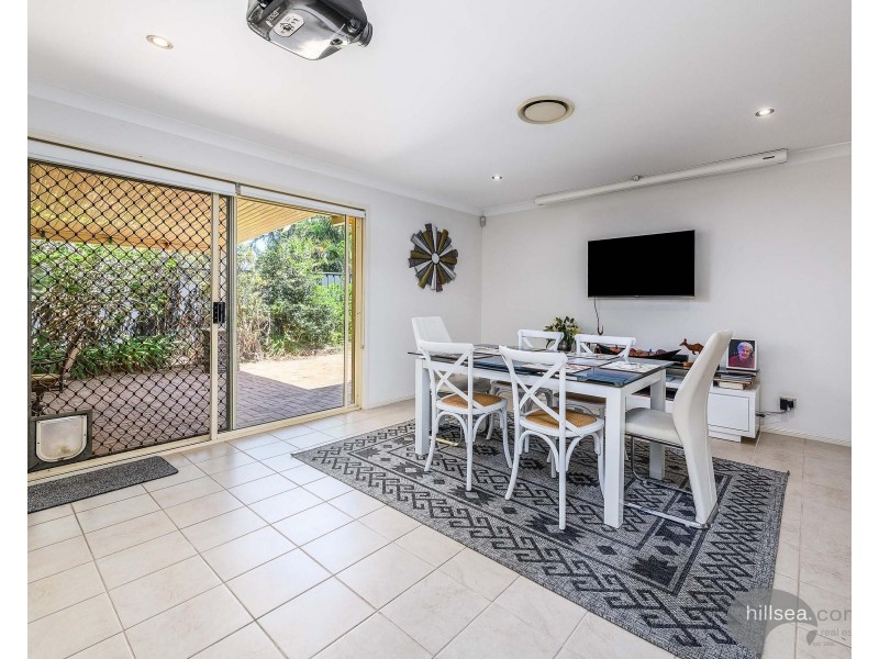 135 Monterey Keys Drive, Helensvale QLD 4212