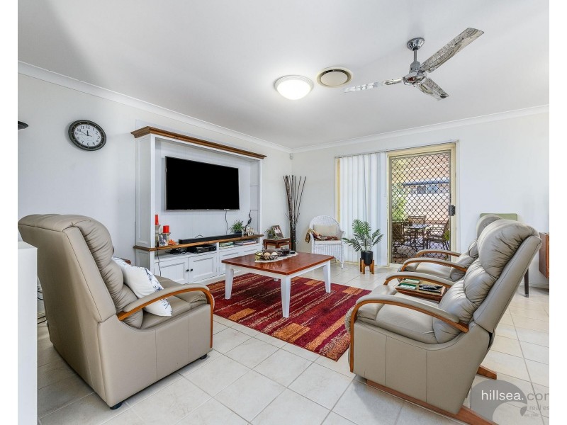 135 Monterey Keys Drive, Helensvale QLD 4212