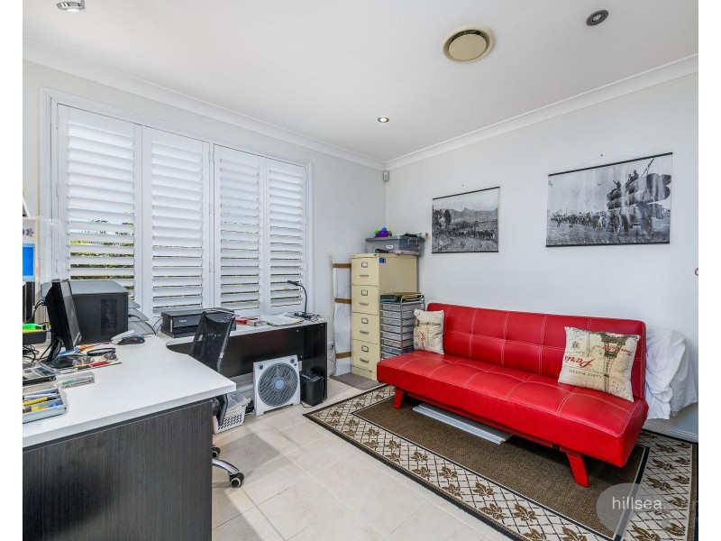 135 Monterey Keys Drive, Helensvale QLD 4212