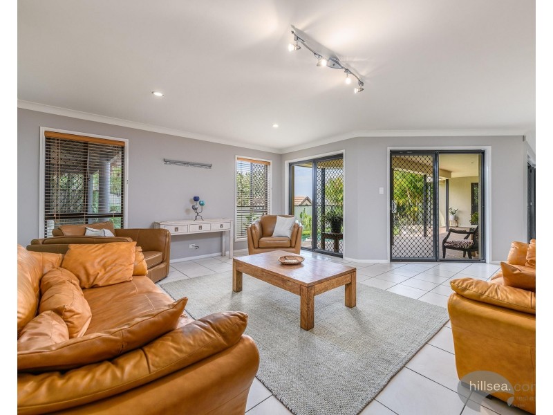 67 Kincaid Drive, Highland Park QLD 4211