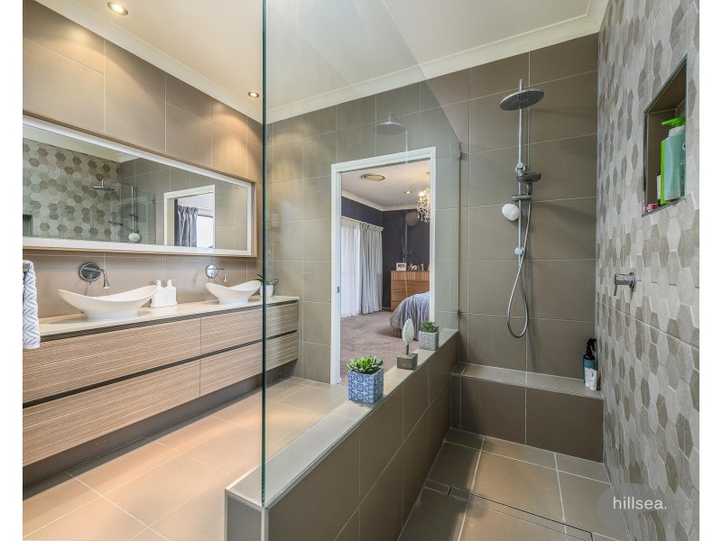 67 Kincaid Drive, Highland Park QLD 4211