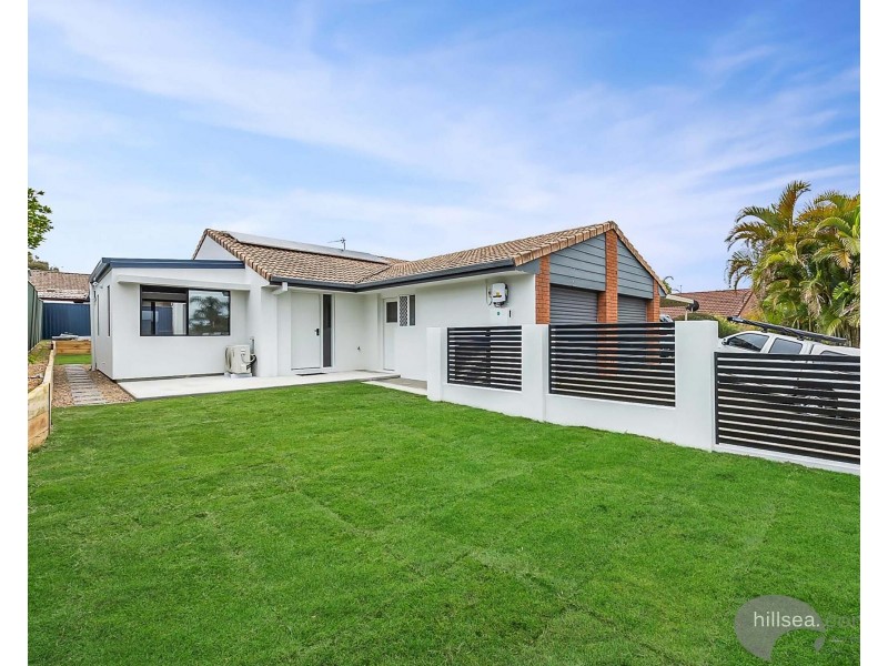 2/15 Callistemon Court, Arundel QLD 4214