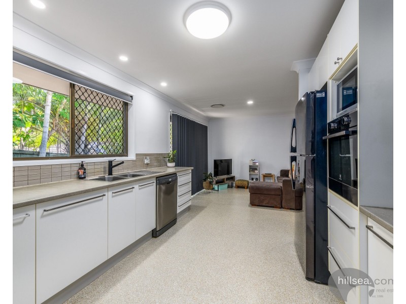 2 Picola Place, Helensvale QLD 4212