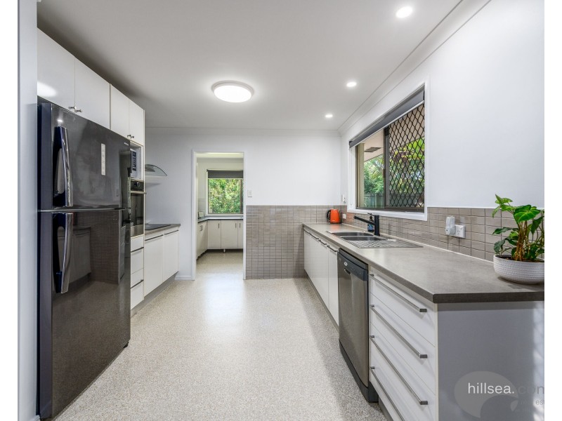 2 Picola Place, Helensvale QLD 4212