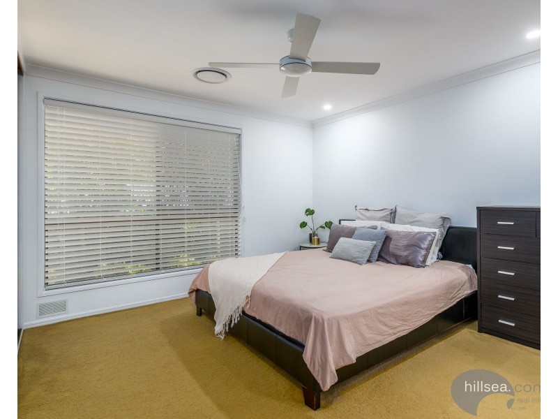 2 Picola Place, Helensvale QLD 4212