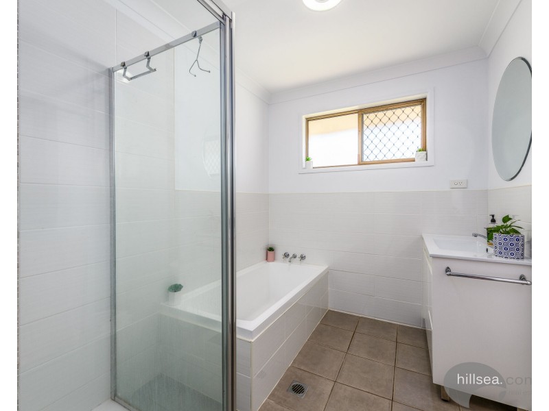 2 Picola Place, Helensvale QLD 4212