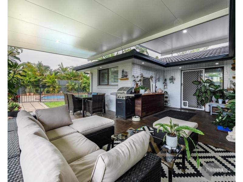 6 Wandilla Drive, Helensvale QLD 4212