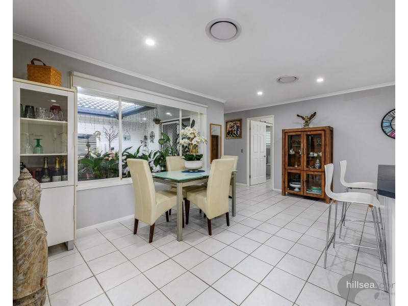 6 Wandilla Drive, Helensvale QLD 4212