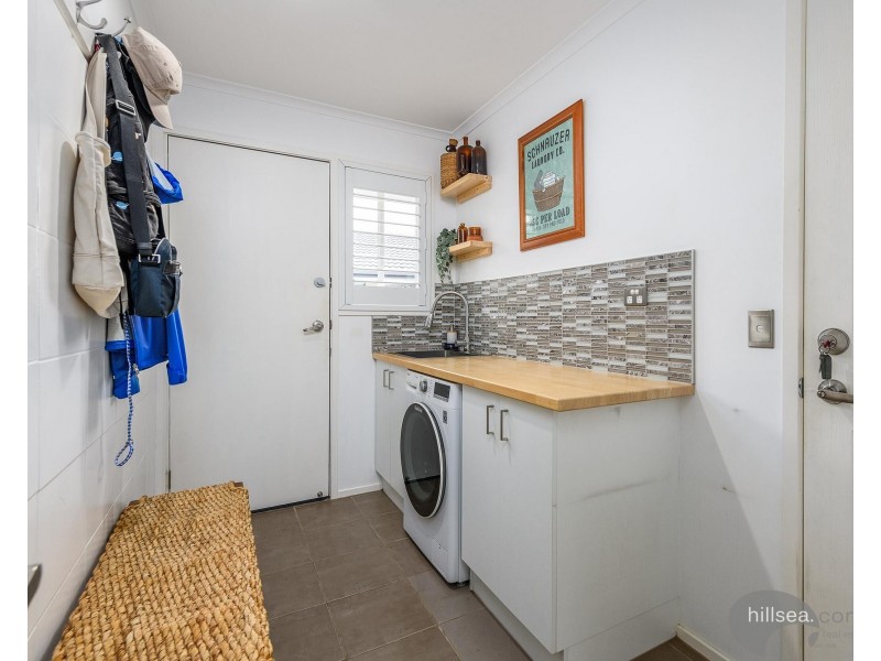 6 Wandilla Drive, Helensvale QLD 4212