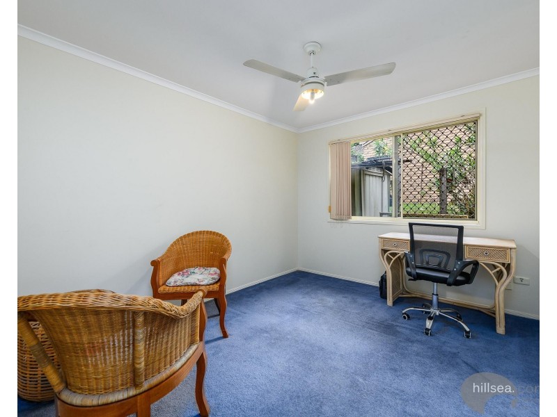 13 Stonehaven Place, Highland Park QLD 4211