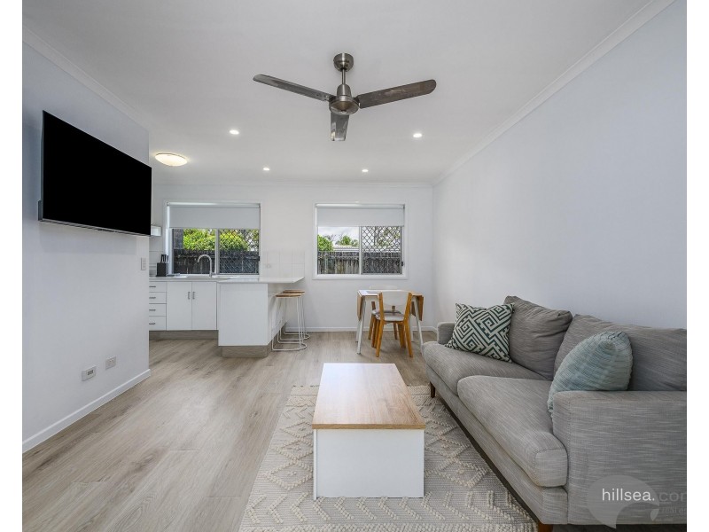 39 Riverdowns Crescent, Helensvale QLD 4212