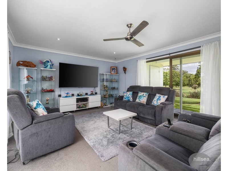 3 Sorell Place, Helensvale QLD 4212