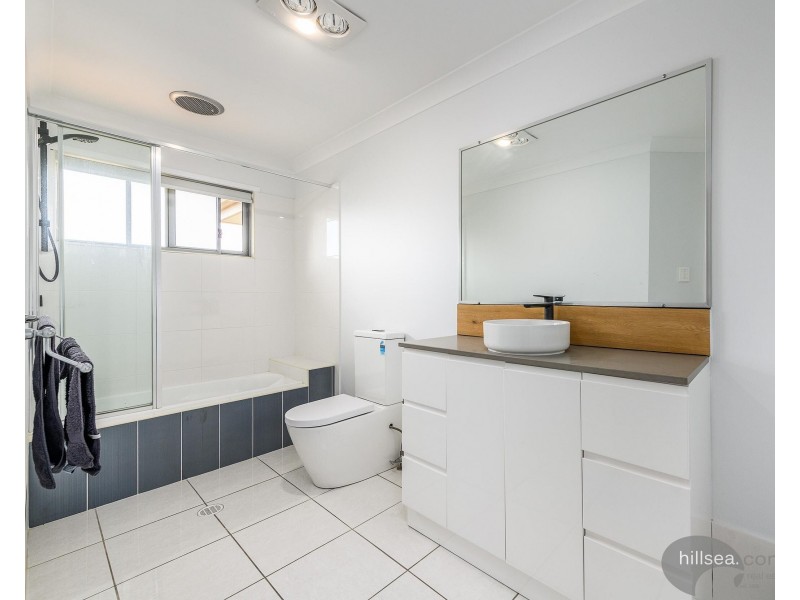 16/30 Carmarthen Circuit, Pacific Pines QLD 4211