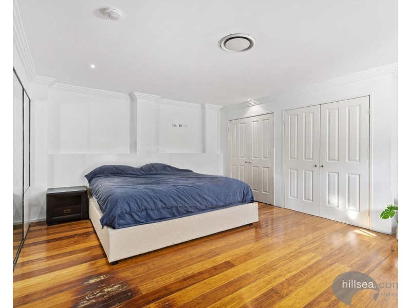 41 River Oak Drive, Helensvale QLD 4212