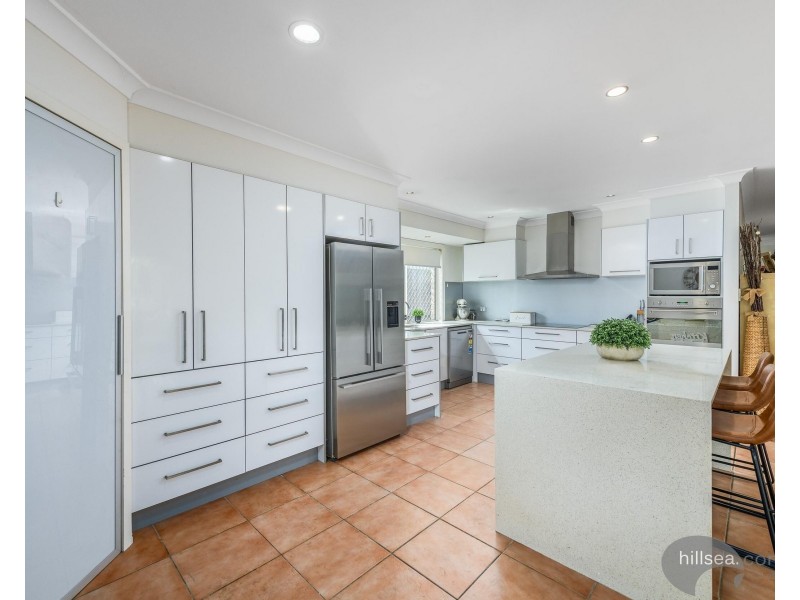 18 Rosswood Court, Helensvale QLD 4212