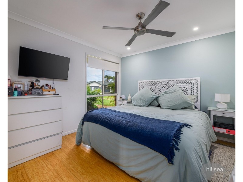 18 Rosswood Court, Helensvale QLD 4212