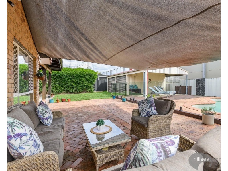 18 Rosswood Court, Helensvale QLD 4212