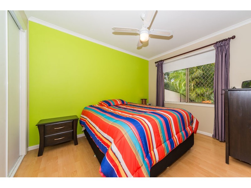 2 Greenbank Circuit, Carrara QLD 4211