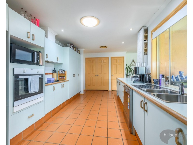 6 Balranald Court, Helensvale QLD 4212