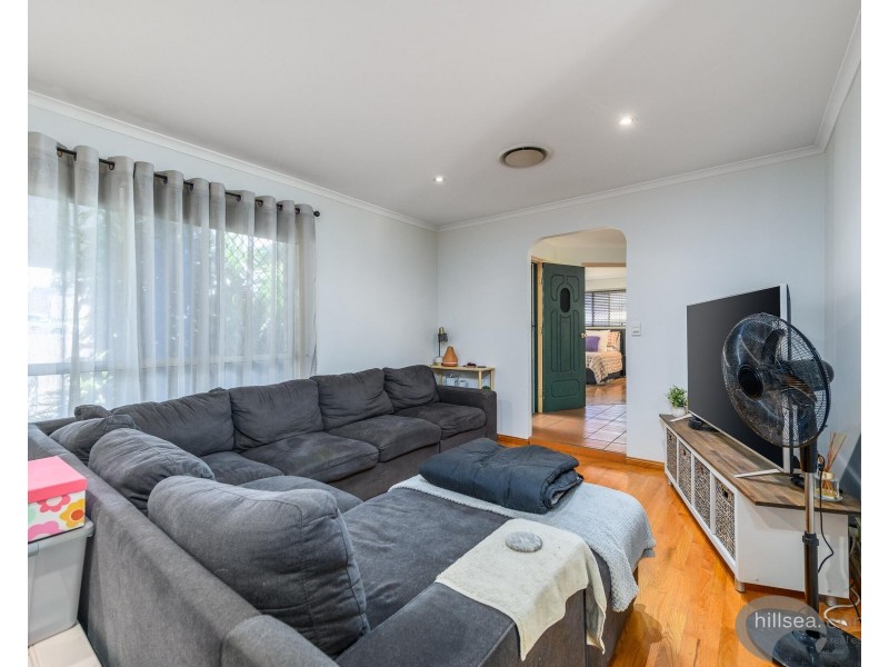 6 Balranald Court, Helensvale QLD 4212