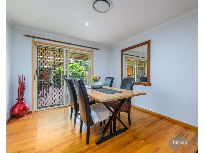 6 Balranald Court, Helensvale QLD 4212