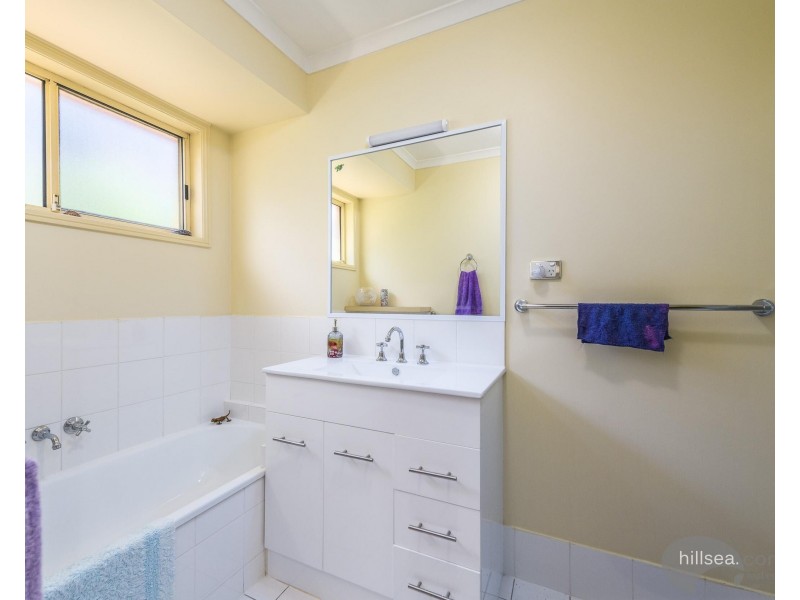 2/37 Broadway Drive, Oxenford QLD 4210