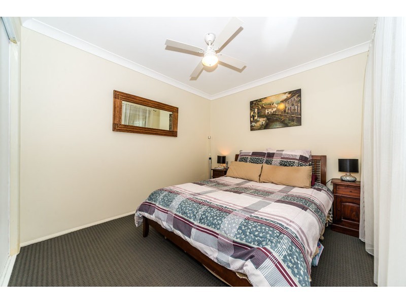 15 Pinebark Avenue, Oxenford QLD 4210