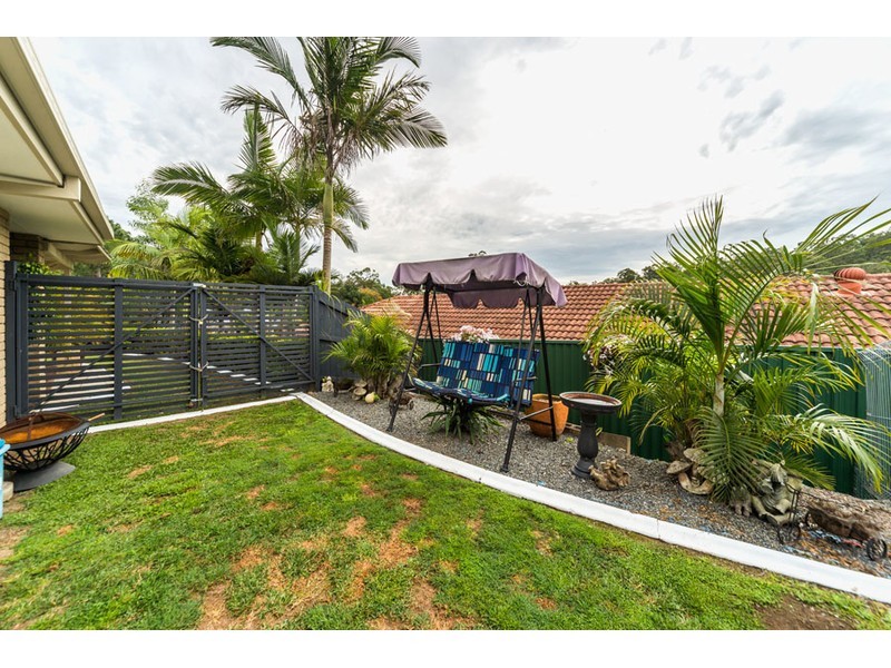 15 Pinebark Avenue, Oxenford QLD 4210