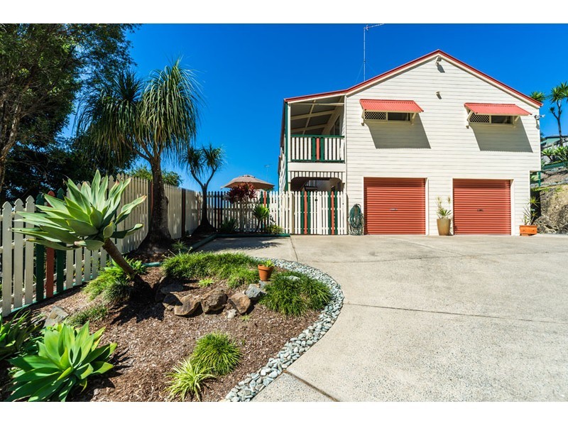 128 Universal Street, Oxenford QLD 4210