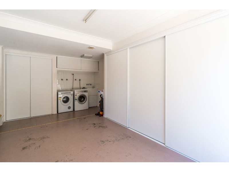 128 Universal Street, Oxenford QLD 4210