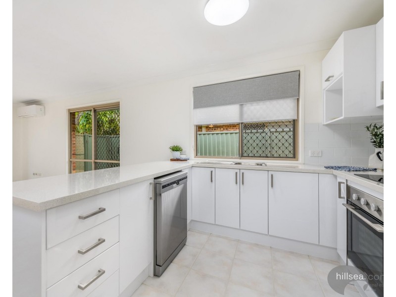 1/15 Nina Parade, Arundel QLD 4214